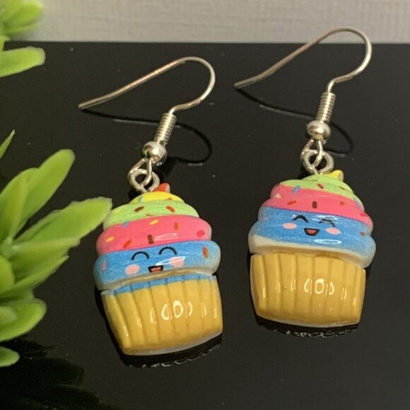 Cupcake Earring, Funny Food Earring, Gay Pride Earring, Baking Ear… - Picture 6 of 9